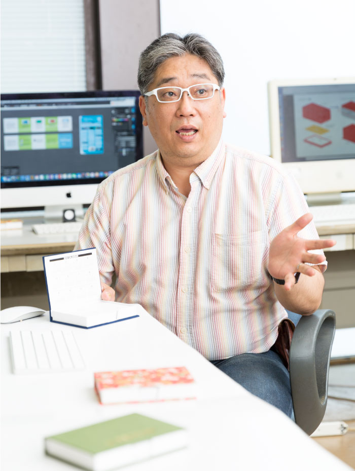 企画製造部部長 中島好隆